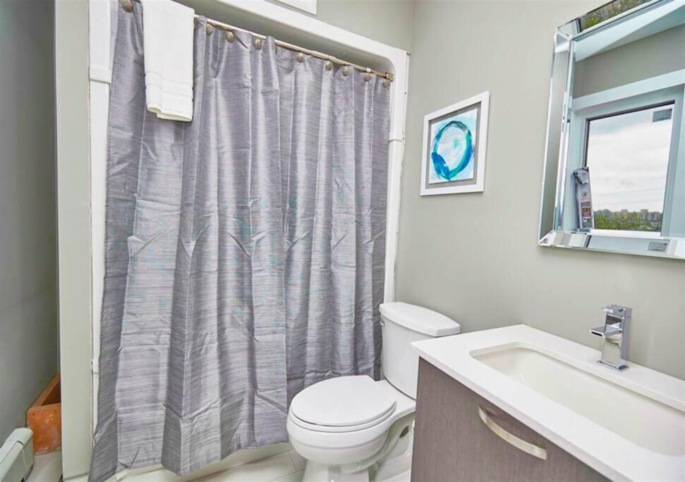 Luxury Boutique 2 Bedroom Condo - 1B Niagarawatervallen Buitenkant foto